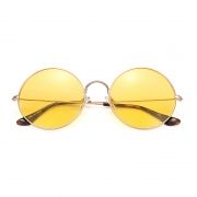gafas de sol amarillas
